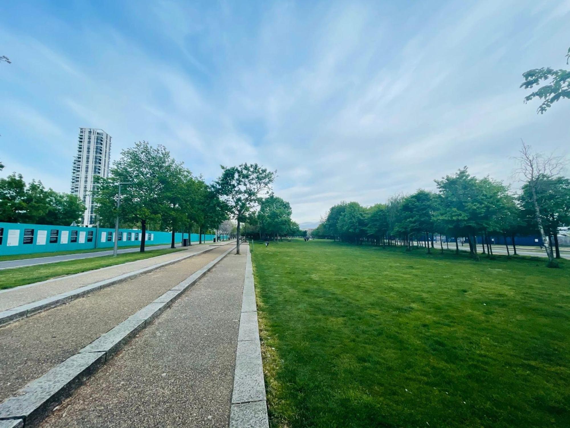 Greenwich Apartment With A River View & Balcony Near The 02 Arena & North Greenwich With Free Wifi & Fast Links Into Central London Exterior foto